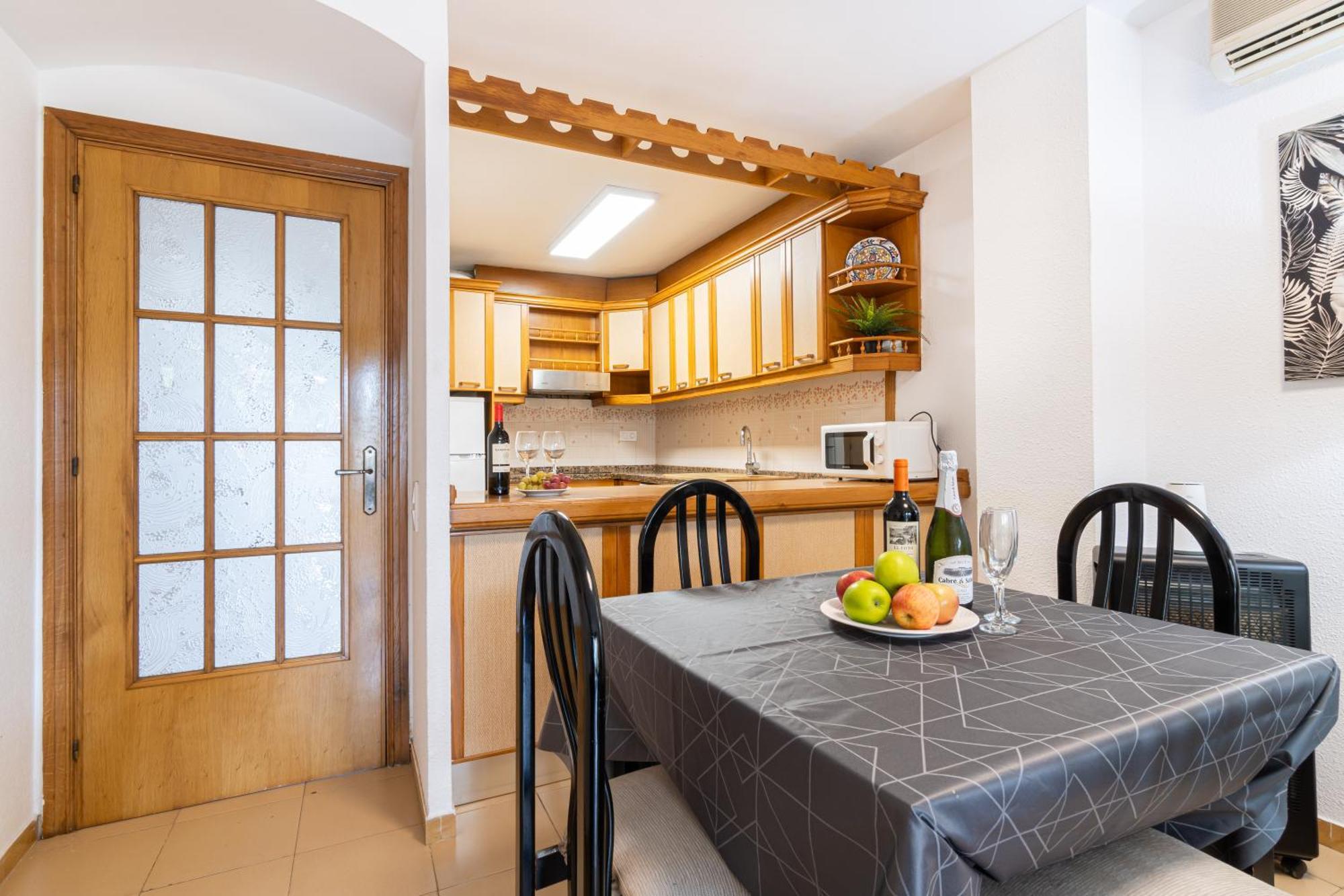 Turistmar - Amplio Apartamento En Salou Con Piscina, A 2 Minutos De La Playa Zewnętrze zdjęcie